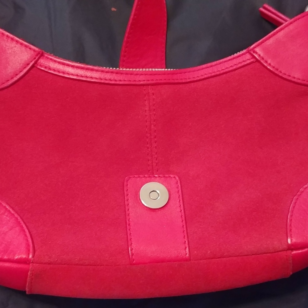 Red leather handbag - Picture 3 of 4